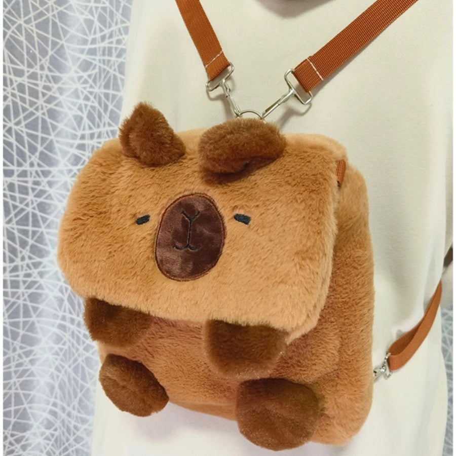 Mochila de peluche Capivara